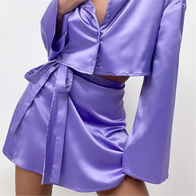 I Saw It First Petite Satin Button Through Cropped Shirt